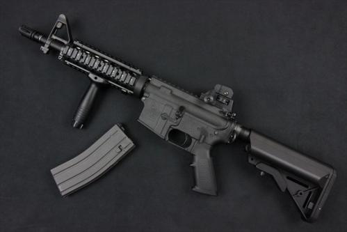 東京マルイ M4 CQBR BLOCK1 ガスブローバックライフル