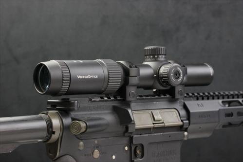 vectorOptics Forester1-5×24 gen2マウント付き-