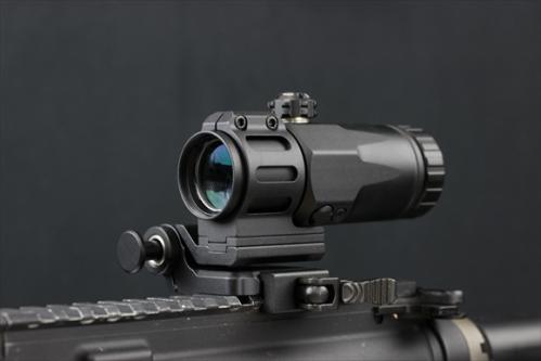 ノーベルアームズ 3X Tactical Magnifier ブースター