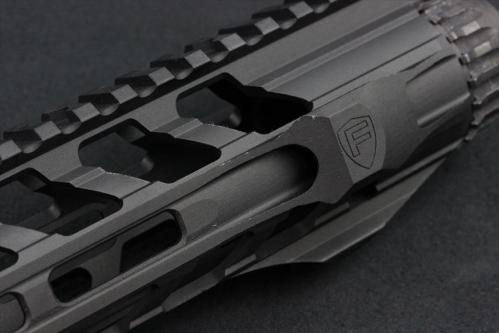 RWA Fortis Night Rail M-LOK ハンドガード 10インチ(ナイトレール 