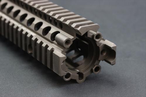 格安超特価東京)VFC ダニエルディフェンスMK18RIS IIレイルハンドガード　TAN パーツ