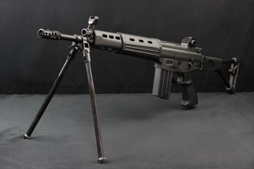 東京マルイ 89式5.56mm小銃〈折曲銃床型〉ガスブローバック