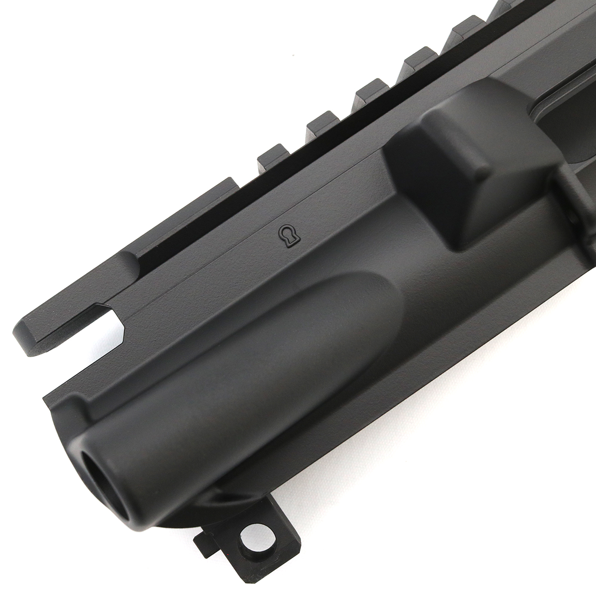 NOVESKE Gen1アッパー CERROフォージマーク