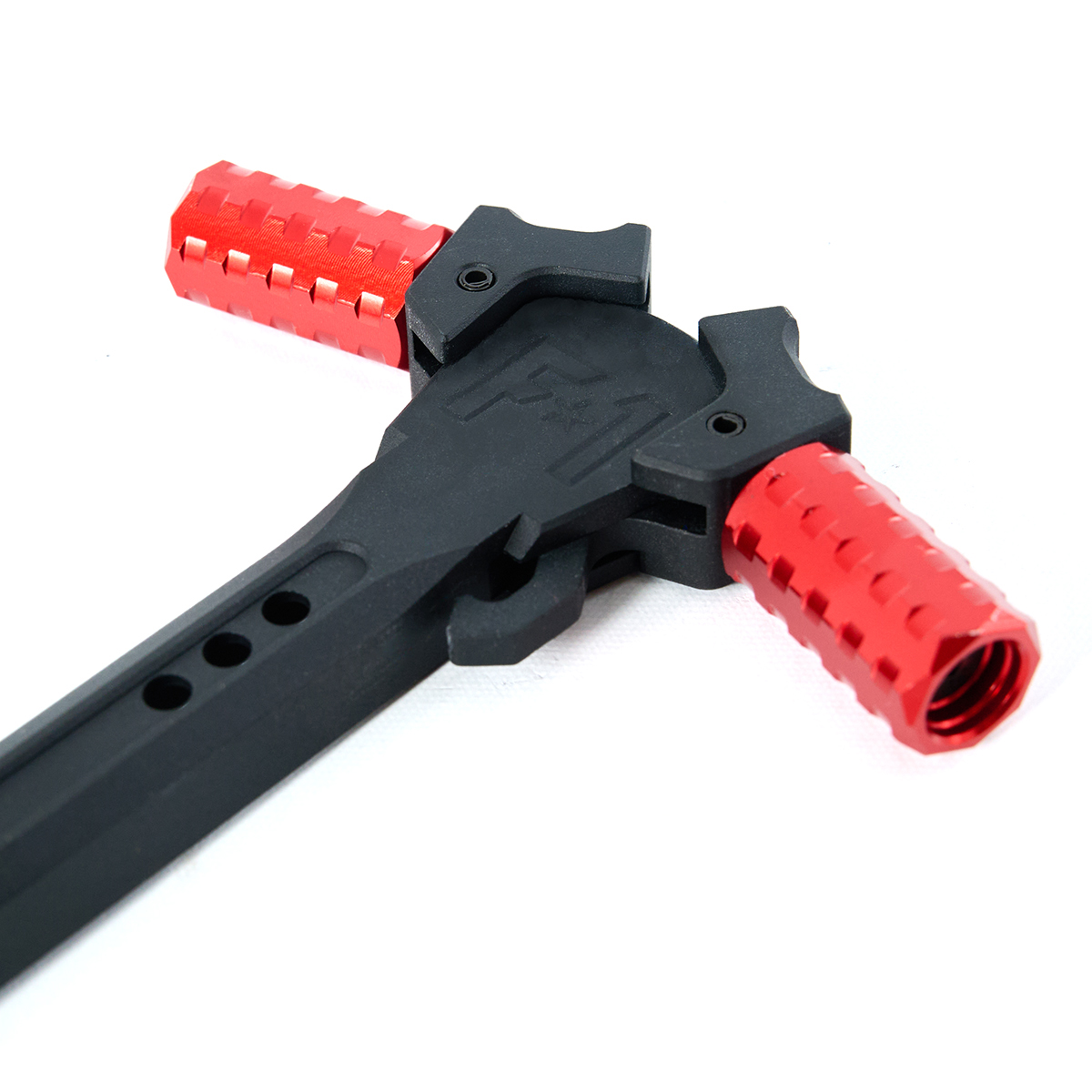 F1 Firearms アンビチャージングハンドル 赤