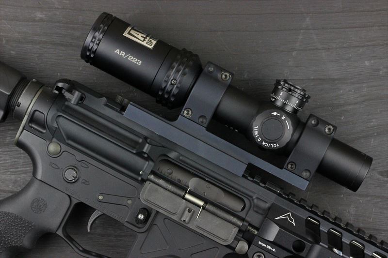 実物 Bushnell AR OPTICS 1-4x 24mm