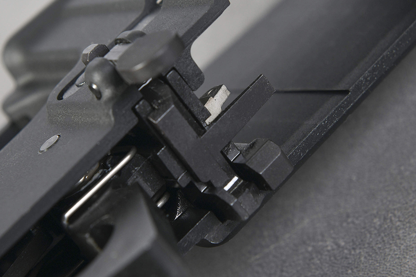 VF2J-URGI-TB02-09 | エアガンパーツやサバゲーアイテムの商品レビューなどを掲載! VFC VR16 URG-I ボルトストップ機構